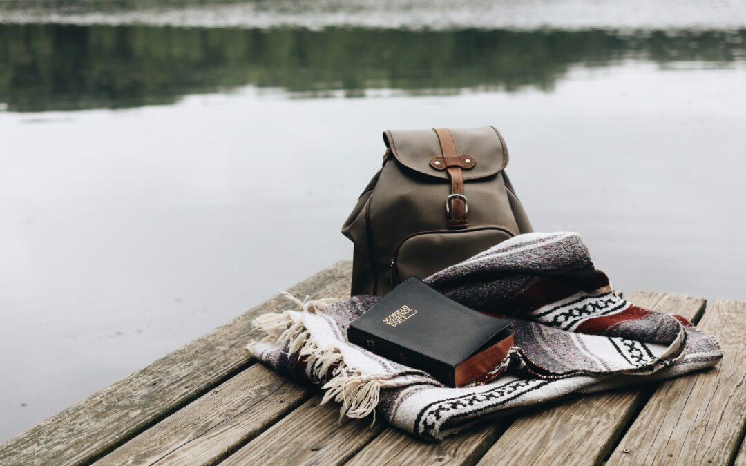 Retreats vs. Conferences: What’s the Difference?
